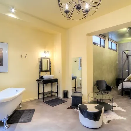 Dragon House Guest house